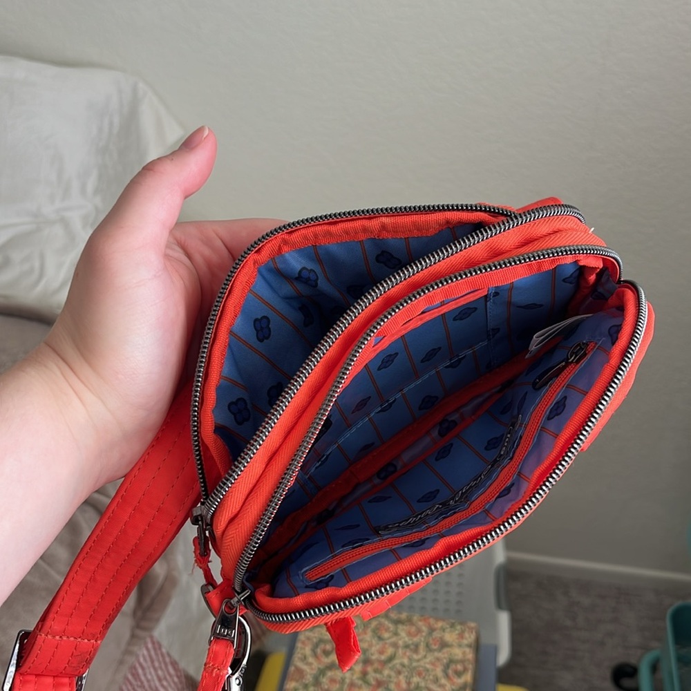 Lug Super Coupe Crossbody/Fannypack Purse - Picture 3 of 9